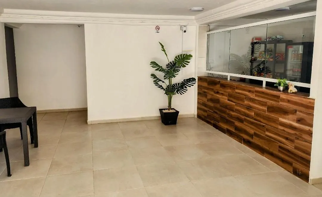 Estudios Navarro Cancún 0*,  México